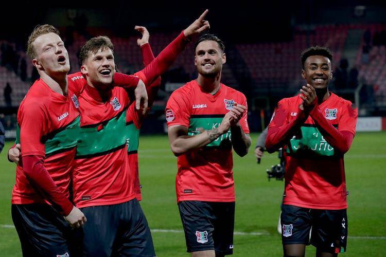 即便三巨头 即便三巨头