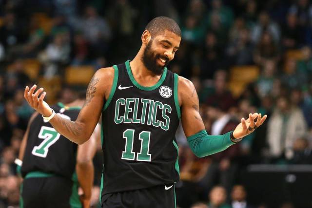 防守两端的 防守两端的