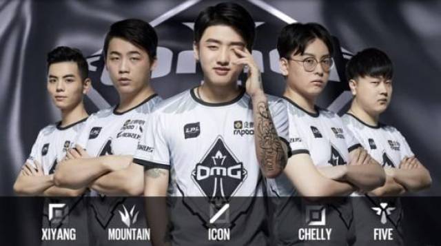 中感受到肩 中感受到肩